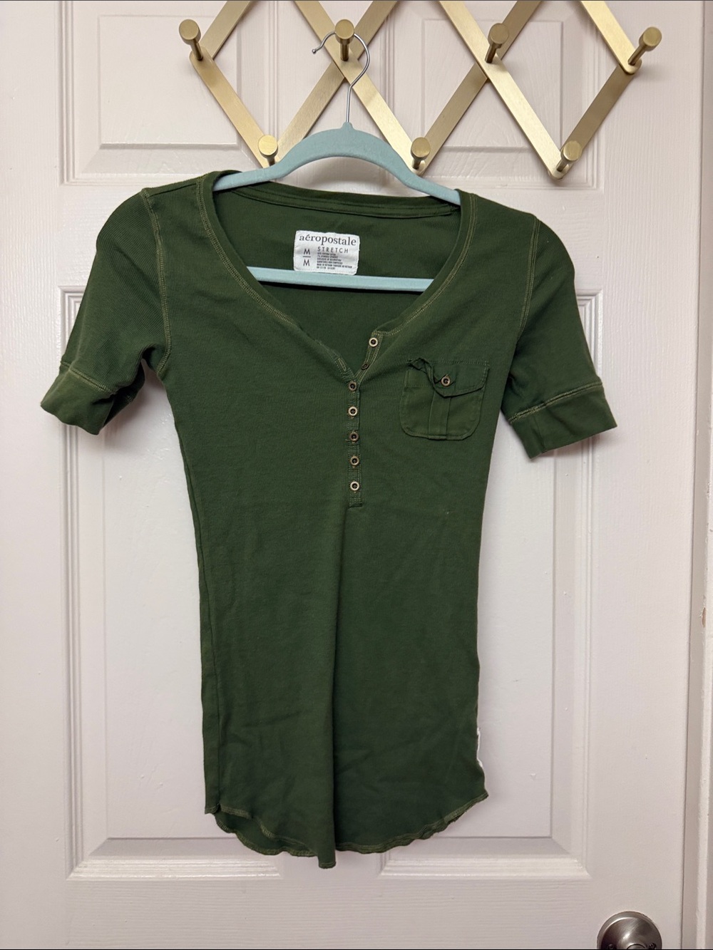 Y2k Aeropostale Olive Green Short Sleeve Henley Tee